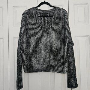 Rock and Republic Sweater Sz M